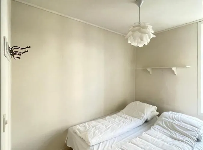 1st Floor Oasis - Parking/wifi